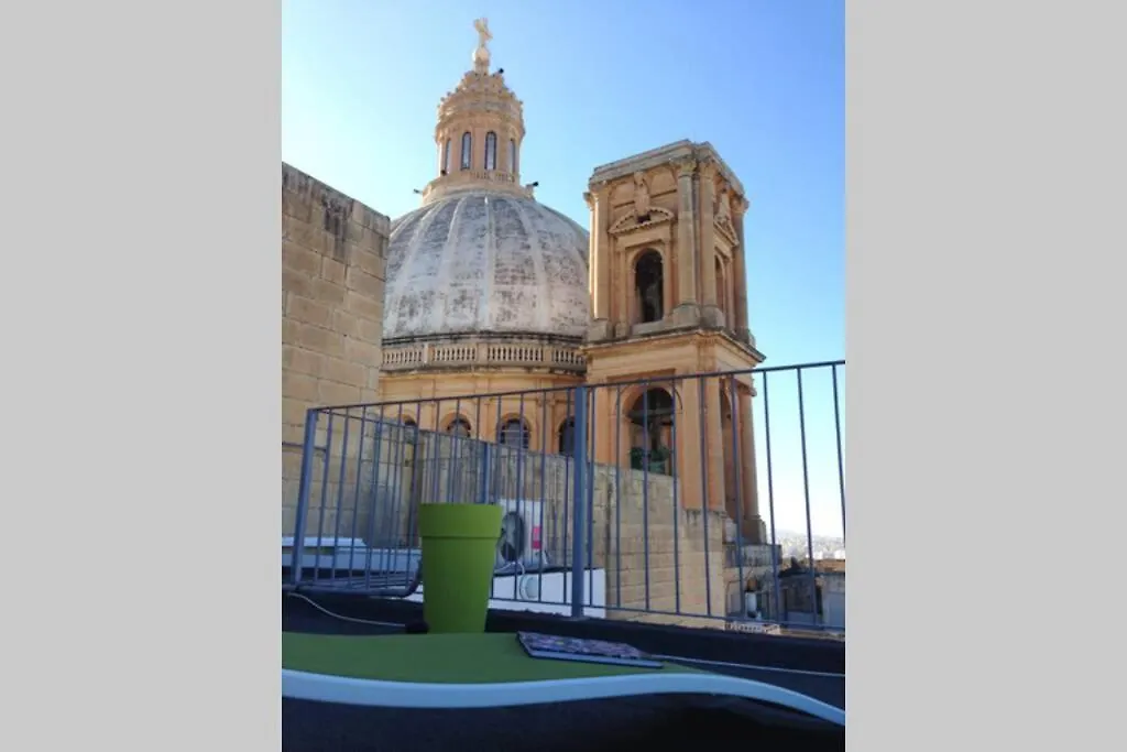 Valletta Art Penthouse With Seaview Apartment